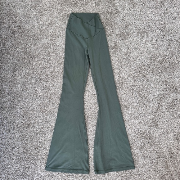 Aerie Crossover Flare Leggings - Picture 2 of 3